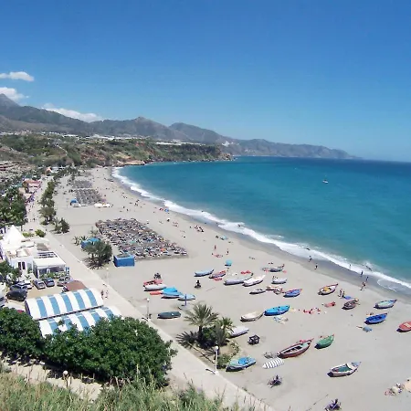 Villa 3 Bedrooms - Playa Burriana - R1273 *