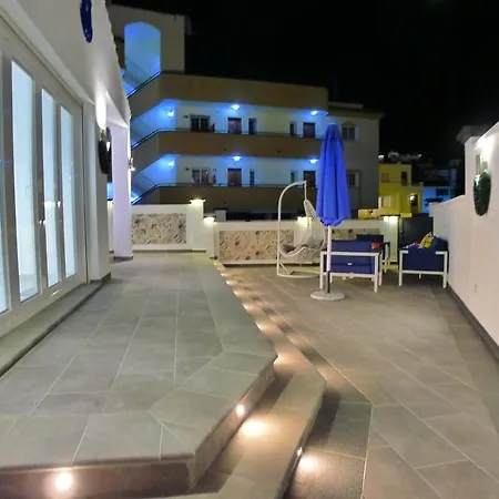 3 Bedrooms - Playa Burriana - R1273 *