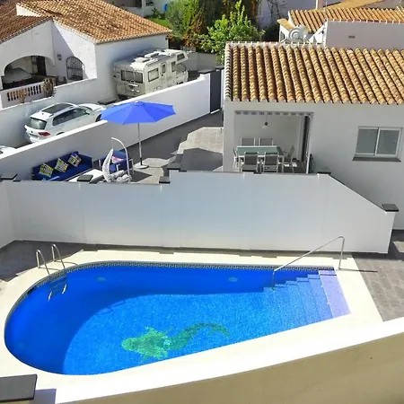 Villa 3 Bedrooms - Playa Burriana - R1273
