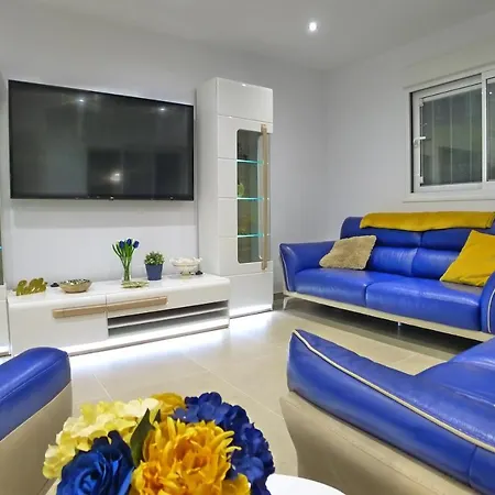 3 Bedrooms - Playa Burriana - R1273 Villa *