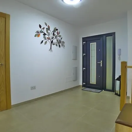 Villa 3 Bedrooms - Playa Burriana - R1273